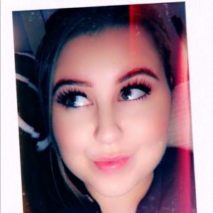 Meet your Posher, Whitney